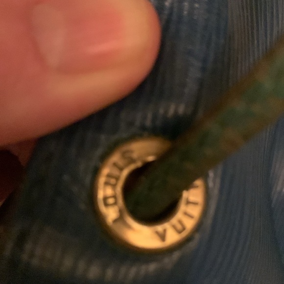 Louis Vuitton Hobo bag - gorgeous in green and blue. - Picture 9 of 11